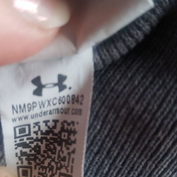 Under Armour UA Women’s Hoodie Small | Gray Long Sleeve Pullover Sweatshirt - Picture 9 of 9
